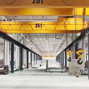 https://www.hyportalcrane.com/overhead-crane/