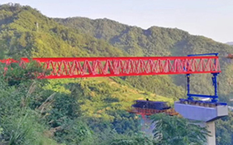 បើកដំណើរការឧបករណ៍ស្ទូច Girder gantry 3